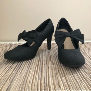 Gray Ann Marino Mary Jane Bow-tie Heels